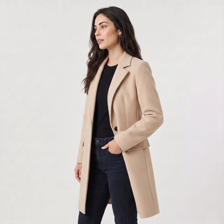 Manteau droit style épuré