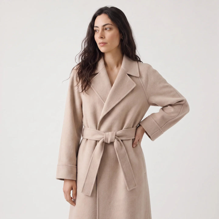 Manteau long élégant à nouer