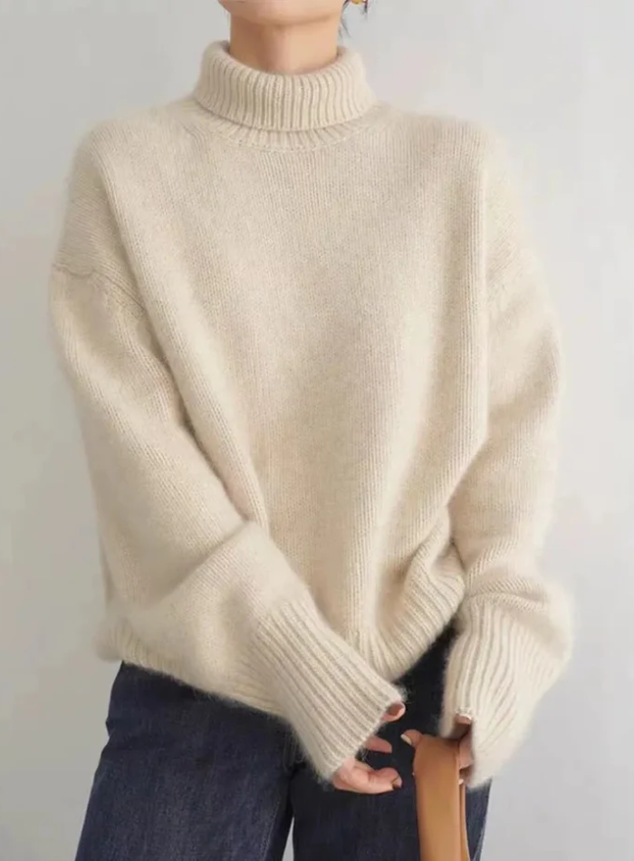 Pull douillet à col enveloppant