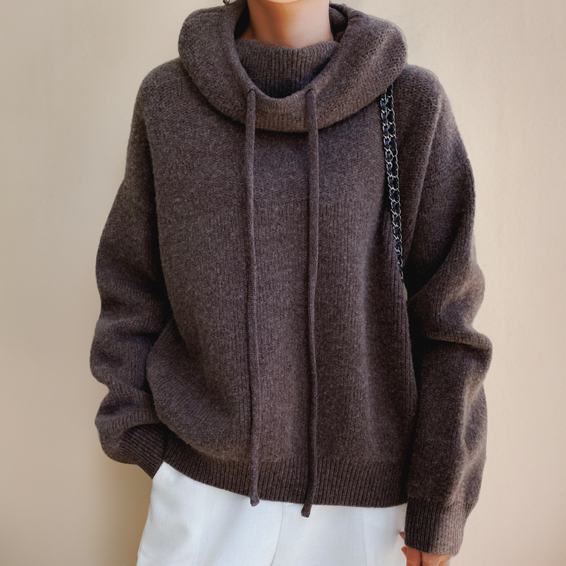 Pull Enveloppant à Capuche Haute – Marron