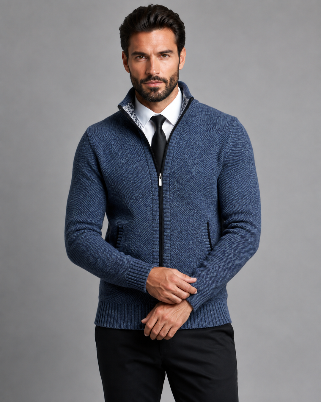 Pull Structuré Col Montant – Bleu