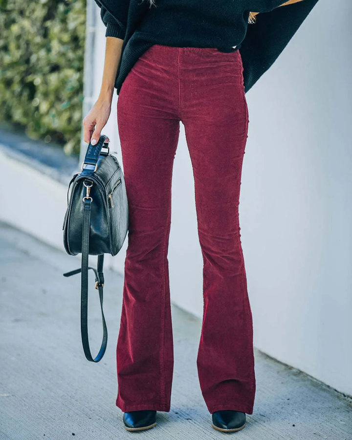 Evia | Pantalon Évasé en Velours avec Poches Arrière pour Femmes