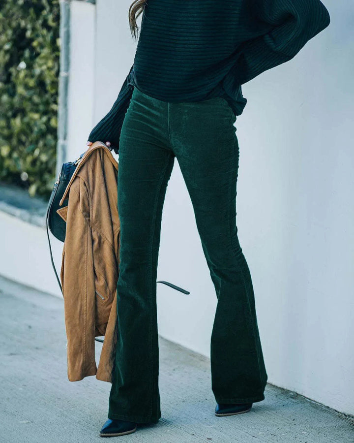Evia | Pantalon Évasé en Velours avec Poches Arrière pour Femmes