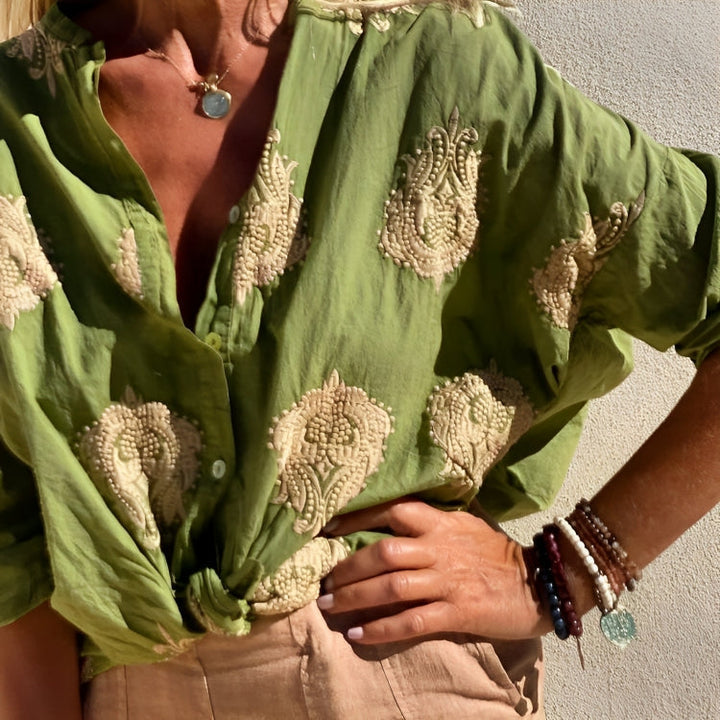Chemise Oversize Brodée – Coupe Légère & Esprit Riviera Chic