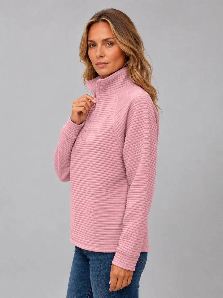 Pull Côtelé à Col Zippé