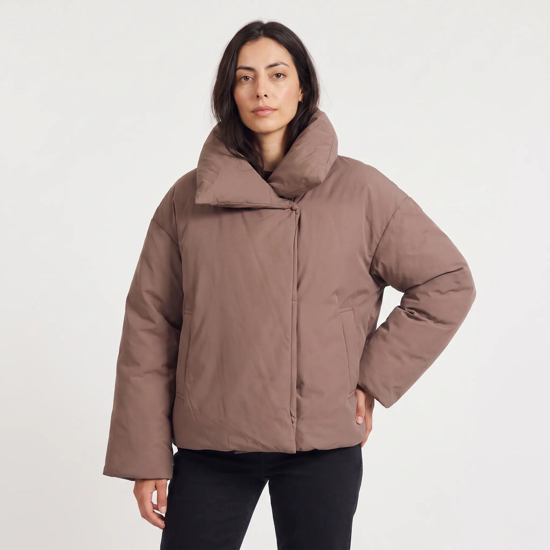 Veste ample à col enveloppant