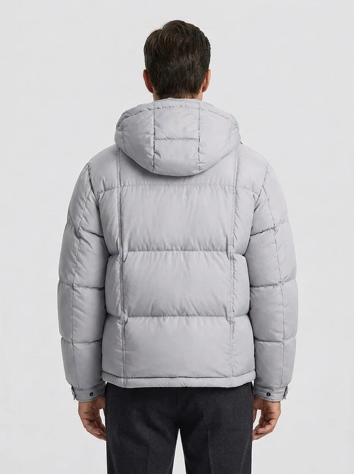 Veste Bouffante à Capuche