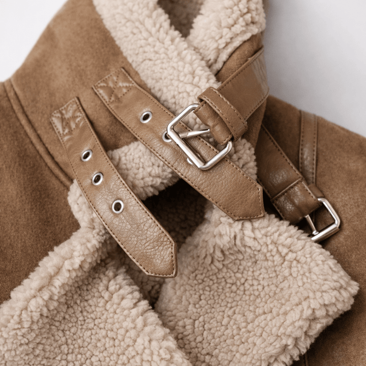 Veste Ceinturée à Col Douillet