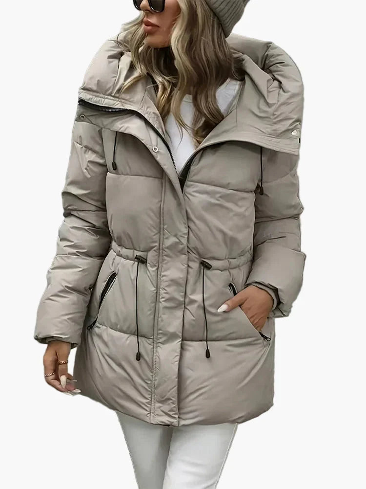 Veste Chaude à Silhouette Cintrée