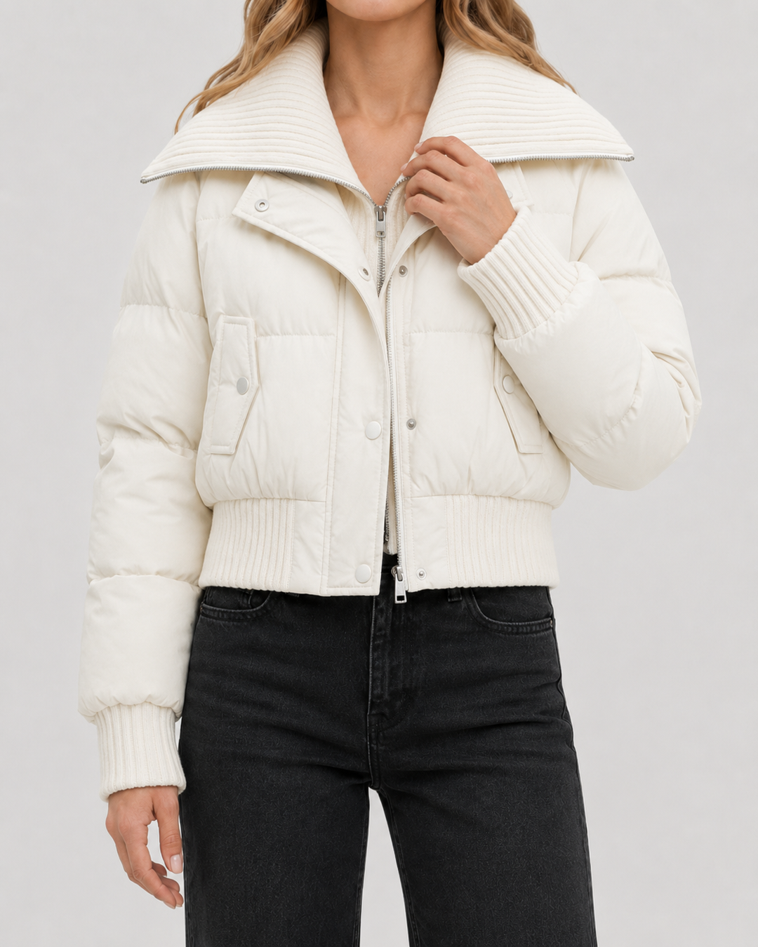Veste Courte à Grand Col Texturé – Crème