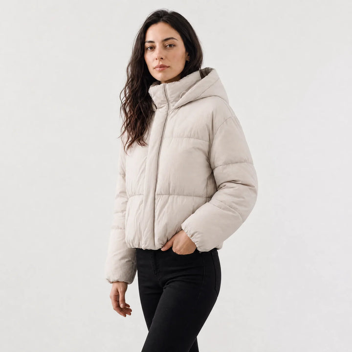 Veste courte bouffante à capuche