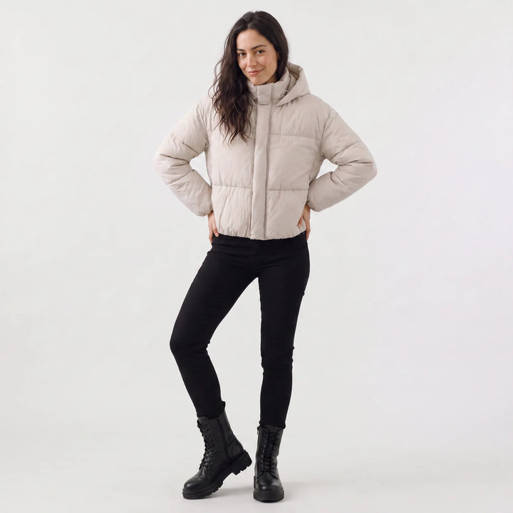 Veste courte bouffante à capuche