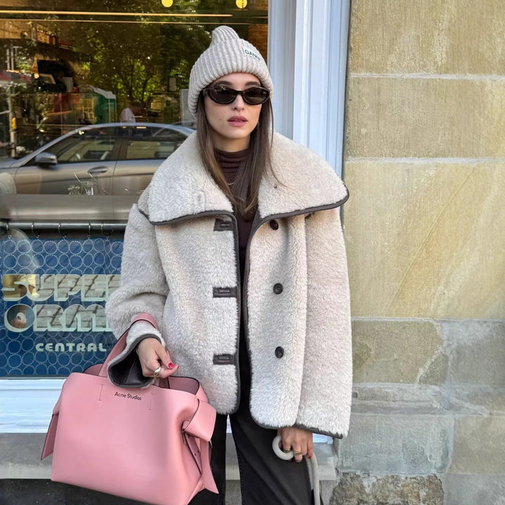 Veste Enveloppante à Bords Contrastés